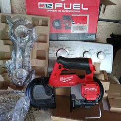 Milwaukee
M12 FUEL 12V Lithium-Ion Cordless Compact Band Saw (Tool-Only)