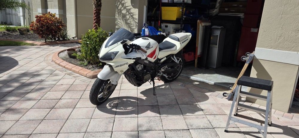 2001 Honda Cbr600f4i