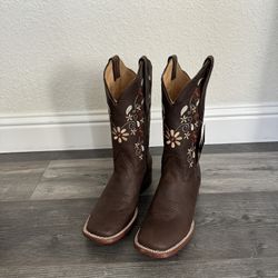 Big Bull Women’s Boots Size 8