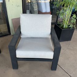 Outdoor Club Chair