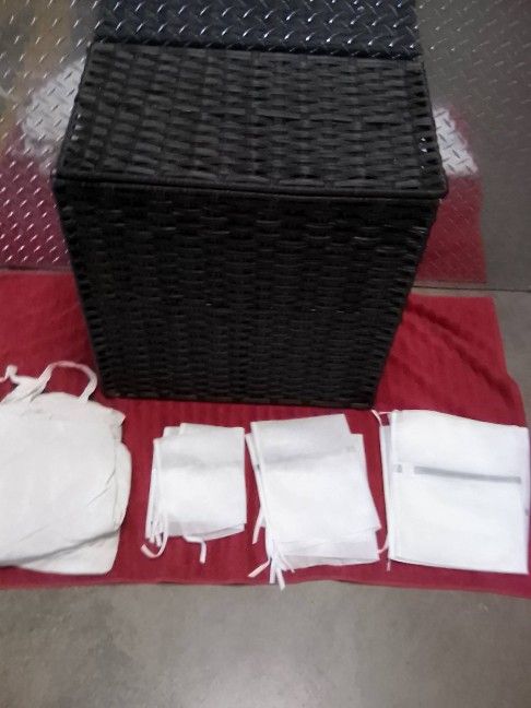 SOMEBODY NEEDS TO HOP ON THIS LAUNDRY BASKET AS THIS IS A EXTREMELY NICE ITEM FOR THE MONEY, PURCHASED AT BLOOMINGDALES LG. WICKET HAMPER READ AD 