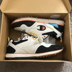 Champion Relay 21 Sneakers / Shoes