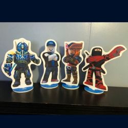 Roblox Centerpieces
