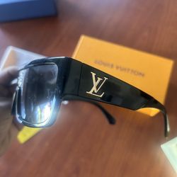 Louis Vuitton Sunglasses 