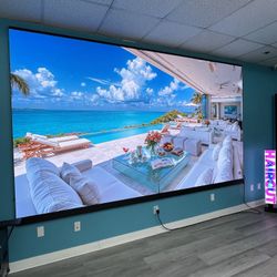 LED Video wall 136”