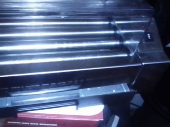 La Trevitt Hot Dog Roller- Sausage Grill Cooker Machine