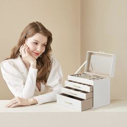  Jewelry Box with Glass Lid