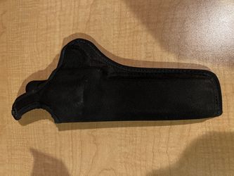 Bianchi International Thumbsnap Holster Used