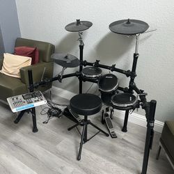 Electric Drum Set 