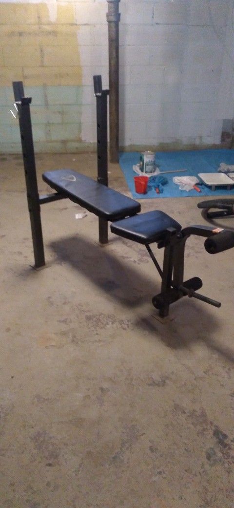 Weight Bench