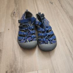 Keen Kids Shoes Size 12