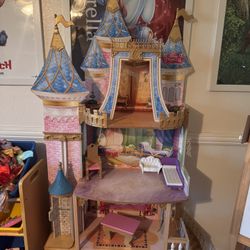 Princess Barbie House/castle 