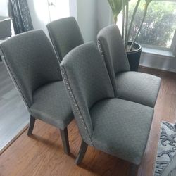 Nice (4) Chair Set