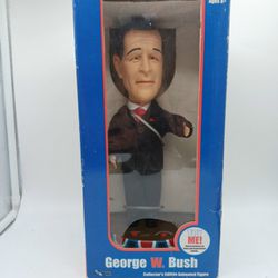 2004 George W Bush Animated Figure 12" Gemmy Pop Culture Talking Head Turning Doll