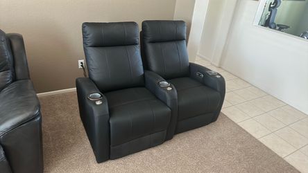 Valencia Syracuse Home Theater Seats