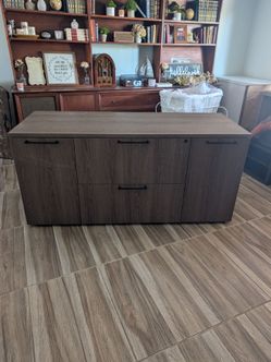 Office credenza