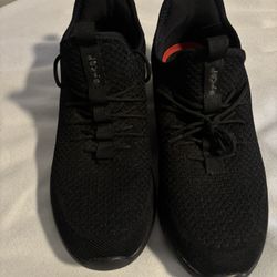 Women’s Levi Shoes