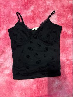Little black crop top size M