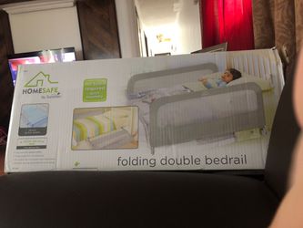 Folding double bed rail