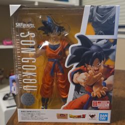 Sh Figuarts Goku Saiyan Rised On Earth