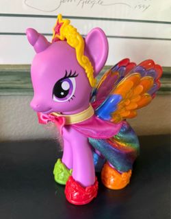 My Little Pony Rainbow Fashion Figure