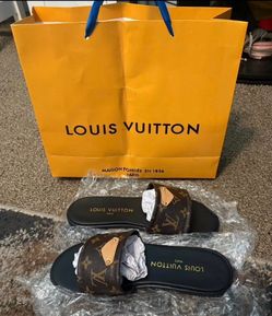 Lilly LV Slides