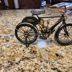 Harley-Davidson Desktop Motorcycle