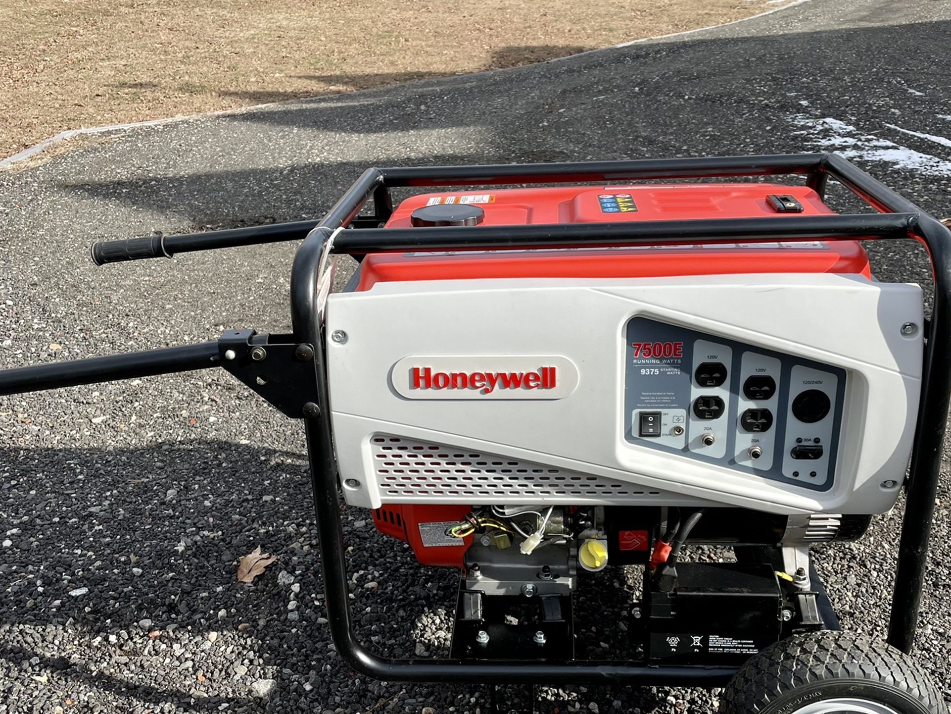 Honeywell/Generac Generator 7500 Running Watts / 9375 Starting Watts