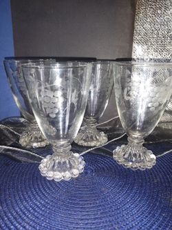 Vintage grapevine etched drinking glasses