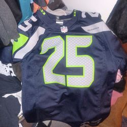 Seahawks Jersey All Size M Except Wilson Is Xl