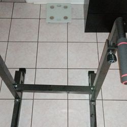 Exercise Dip Bar