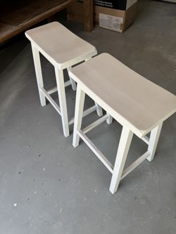 White Bar Stools (Pair)