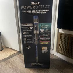 Shark Powerdetect Cordless Vaccum 