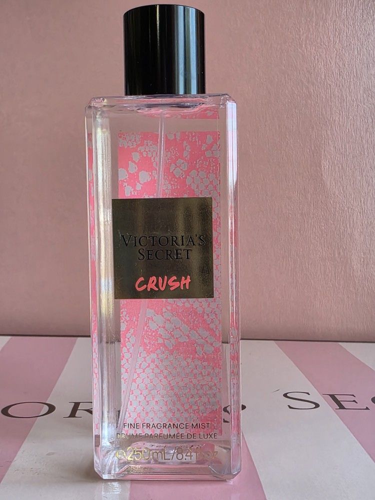 Victoria's Secret Crush Body Spray 8.4 Oz