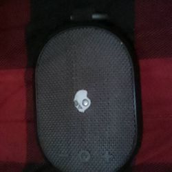 SkullCandy  Bluetooth Speaker 30$