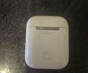 APPLE AIRPODS 3RD GENERATION