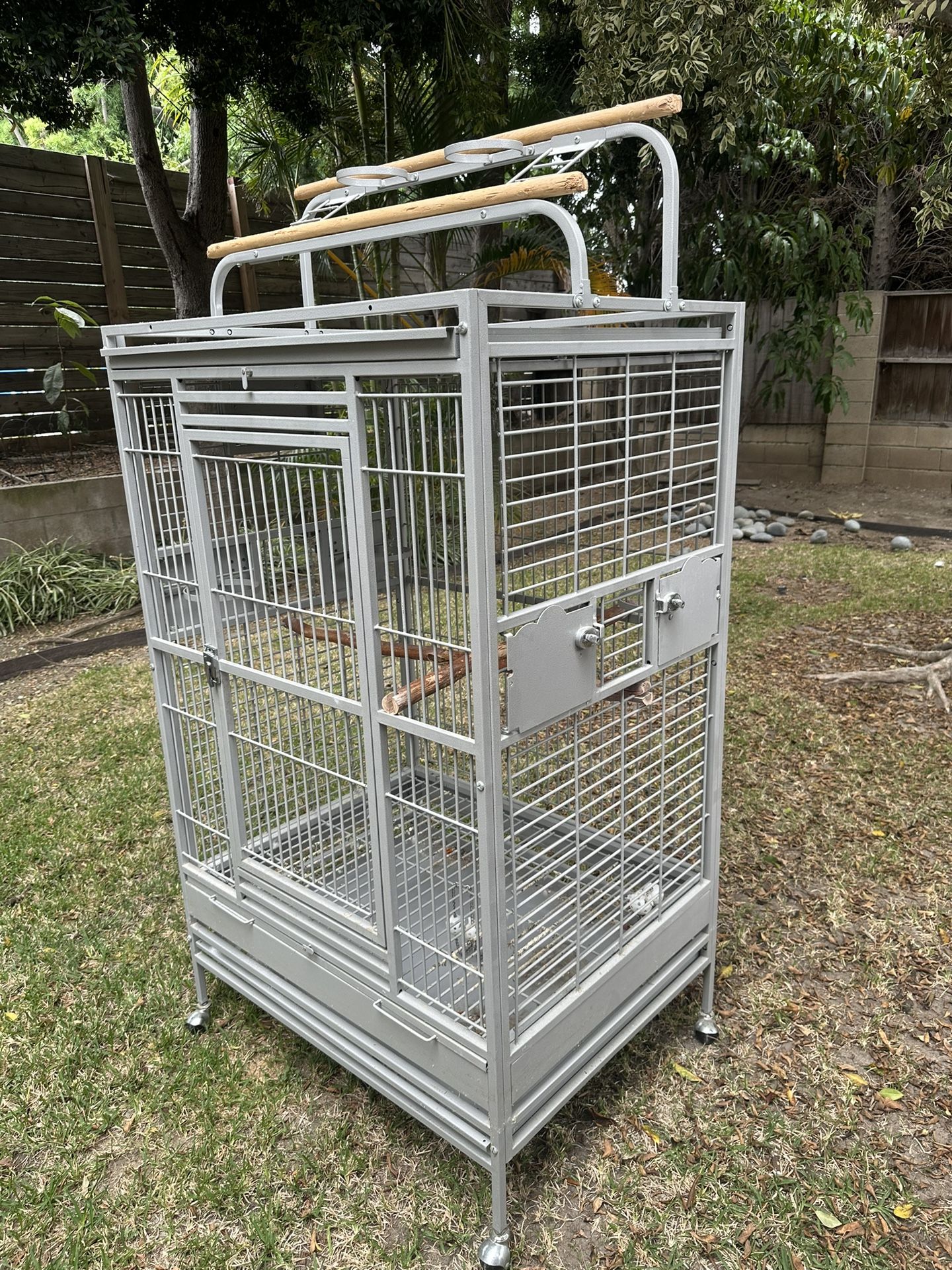 Macaw Or Parrot Cage