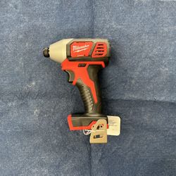 Milwaukee Impact Driver (2656-20)
