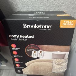 Brookstone Sleepbetter Cozy Heated Plush Blanket 