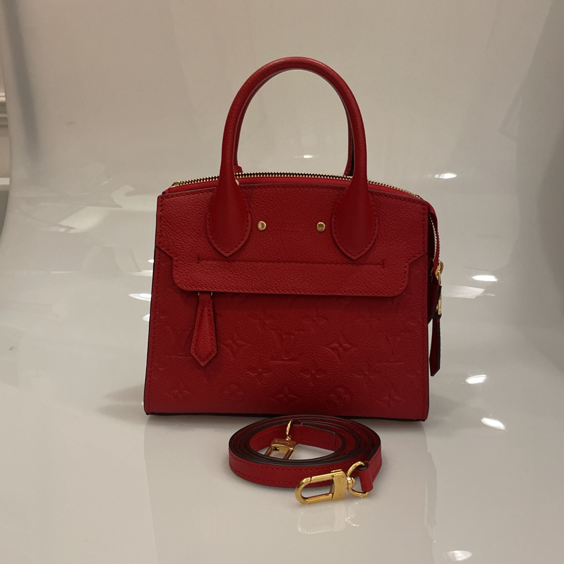 LOUIS Vuitton Pont Neura Mini Red