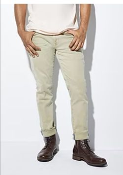 Slim Fit Jeans Men's  Size 33x32   New