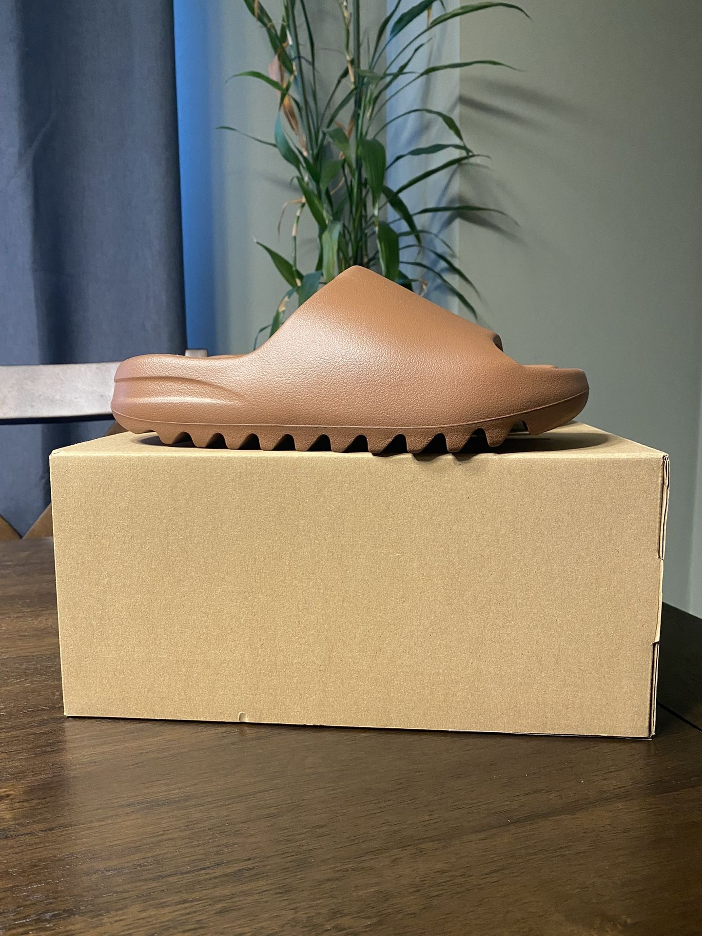 Yeezy Slide Flax Size 5M, 7M And 9M