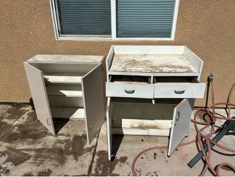 Cabinet/shelves