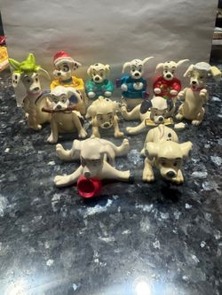 1996 McDonald's 101 Dalmatians Lot D 13 random toy figures [COPY]