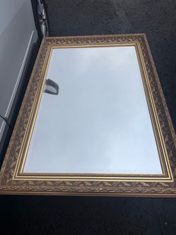 Mirror Bombay Company Ornate Gold Beveled Wall 42x30