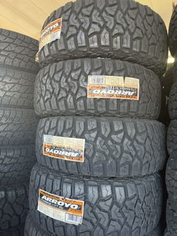 ‼️🚨vendo Set De Llantas 275 55 20 Arroyo Tires R/T