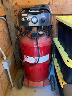 Craftsman 33 gallon 150 psi air compressor - nail gun etc