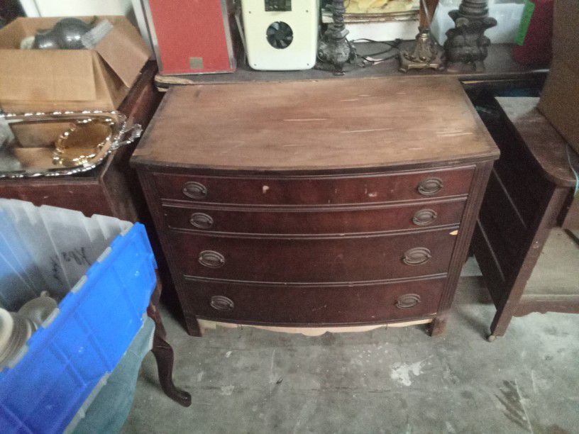Antique Imperial Dresser 
