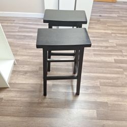 2x Black Stools