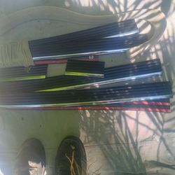 GMC  89 suburban side molding